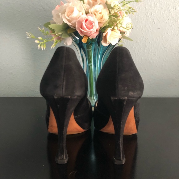FENDI Black Suede Peep Toe D’Orsay Heels ~ Size 37 IT (7 US) - Picture 5 of 6